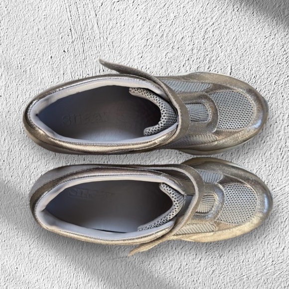 Sneex “Tepper” Silver Limited Edition Leather Mesh Healed Sneakers Sz 8 - Picture 6 of 9